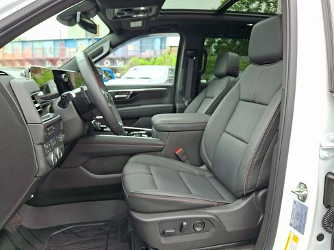 Certified 2026 Chevrolet Tahoe RST w/ Comfort Package AWD/4WD image 15