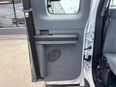Used 2015 Ford F250 XL w/ Power Equipment Group AWD/4WD image 43