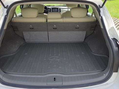 Used 2017 INFINITI QX50 AWD w/ Premium Package image 12