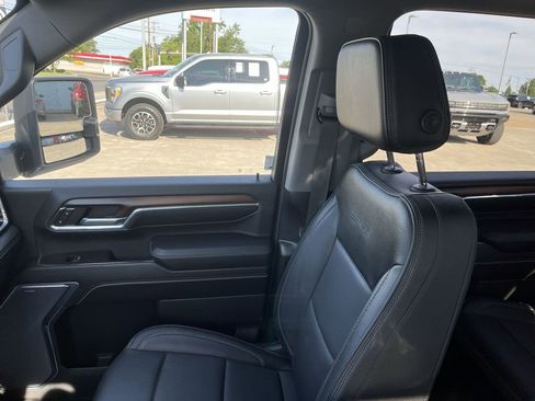 Used 2024 GMC Sierra 2500 Denali w/ Denali Reserve Package AWD/4WD image 24