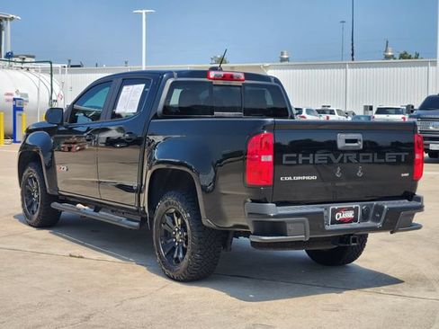 Used 2022 Chevrolet Colorado Z71 w/ Z71 Midnight Edition RWD image 5
