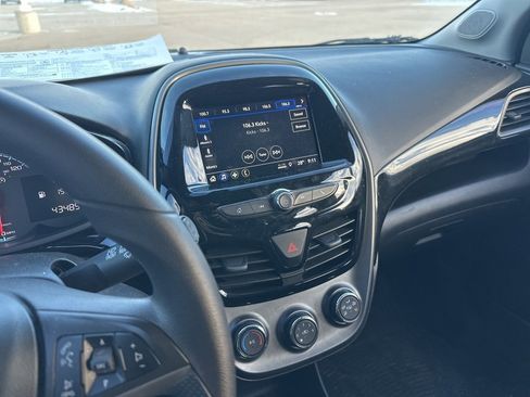 Used 2020 Chevrolet Spark LT image 18