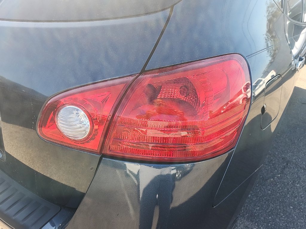 Used 2015 Nissan Rogue S w/ Convenience Package FWD image 13