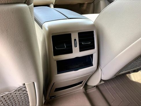 Used 2015 Mercedes-Benz ML 250 BlueTEC 4MATIC image 28
