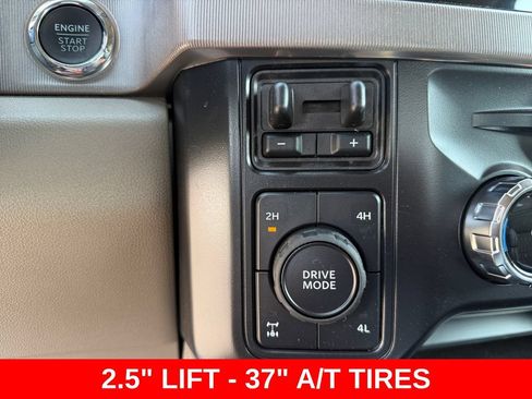 New 2026 Ford F350 Platinum w/ Platinum Plus Package AWD/4WD image 24