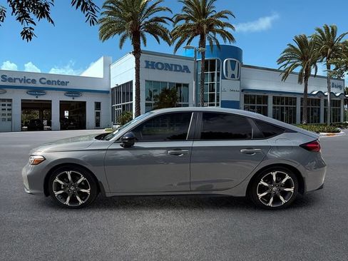 Used 2025 Honda Civic Sport Touring image 5
