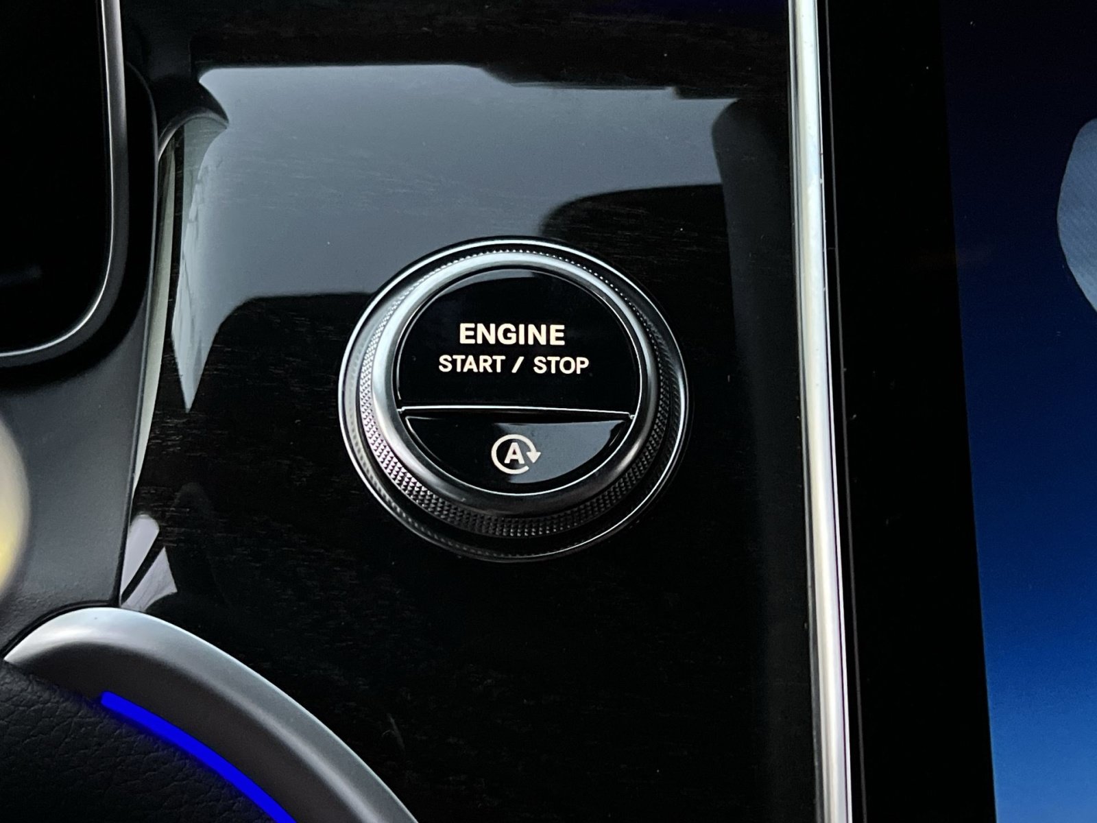 Certified 2026 Mercedes-Benz GLC 300 4MATIC image 31