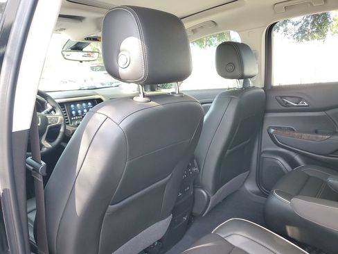Certified 2023 GMC Acadia Denali w/ Black Diamond Edition FWD image 15