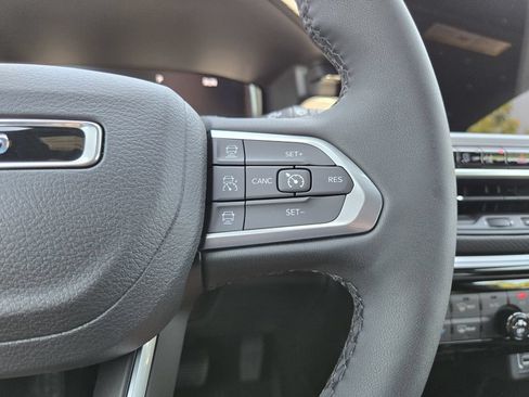 New 2026 Jeep Compass Limited AWD/4WD image 22