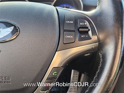 Used 2015 Hyundai Genesis 3.8 image 28