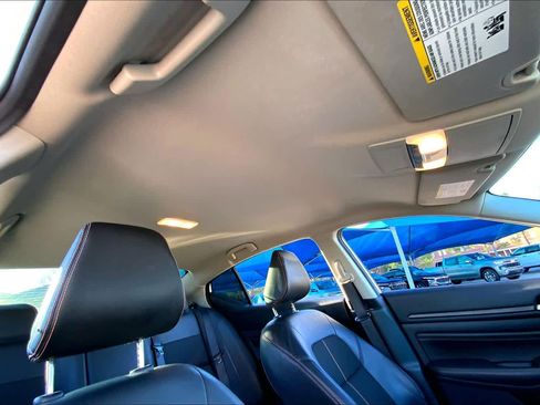 Used 2022 Nissan Altima 2.5 SR image 13