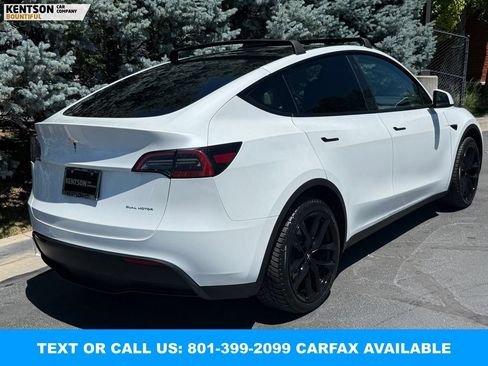 Used 2023 Tesla Model Y Long Range AWD/4WD image 9