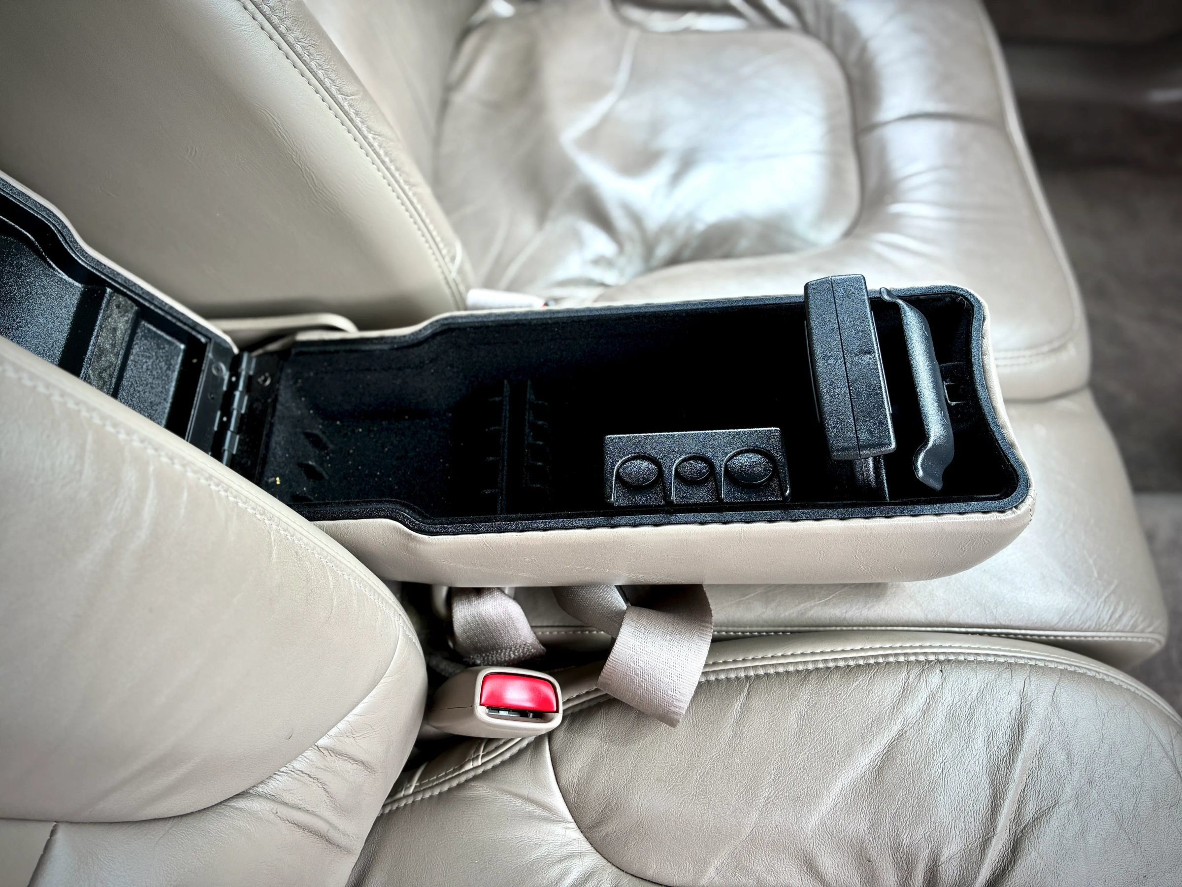 Used 2002 Buick Park Avenue w/ Prestige Pkg FWD image 55