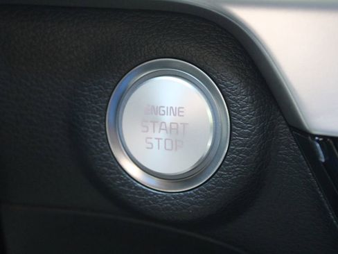 New 2025 Kia Telluride S image 32