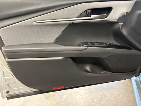 Certified 2025 Toyota Camry LE w/ Convenience Package image 4