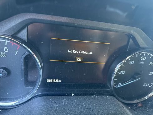 Used 2023 Ford F150 XLT w/ Equipment Group 302A High image 4