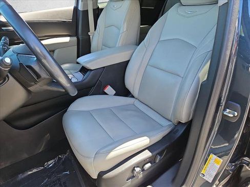 Used 2019 Cadillac XT4 Premium Luxury FWD image 15