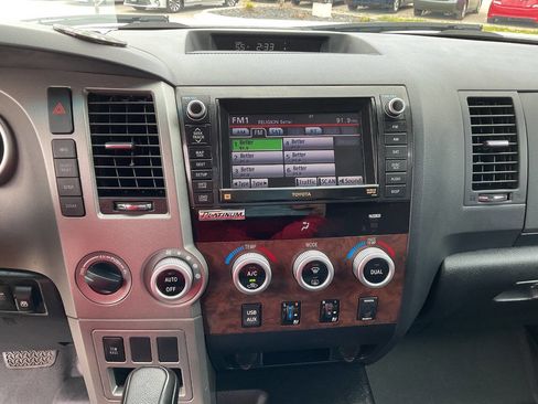 Used 2013 Toyota Tundra Platinum AWD/4WD image 23