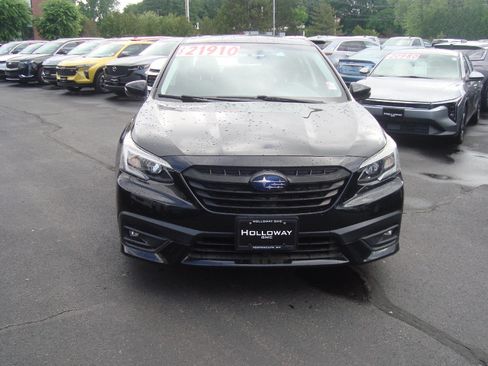 Used 2022 Subaru Legacy Premium AWD/4WD image 2