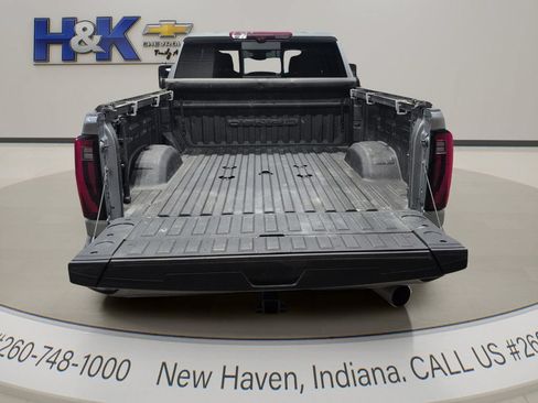Used 2024 GMC Sierra 2500 Denali w/ Denali Reserve Package AWD/4WD image 28