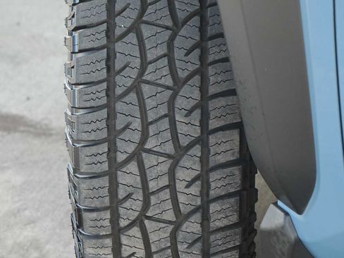 Used 2025 Toyota 4Runner SR5 AWD/4WD image 29