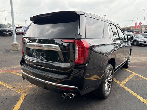 Used 2021 GMC Yukon Denali w/ Denali Premium Package RWD image 6
