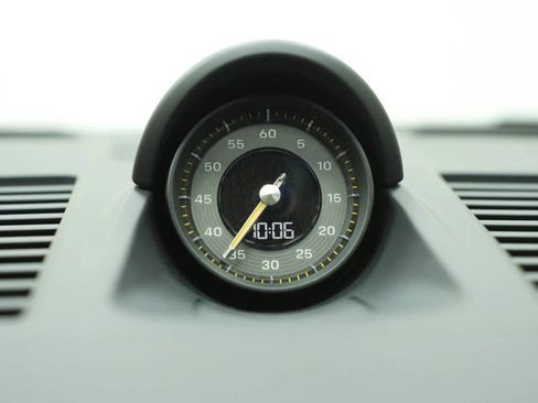 Used 2022 Porsche 911 GT3 RWD image 39