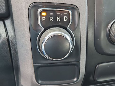 Used 2018 RAM 1500 Express image 25