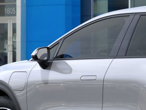 New 2026 Chevrolet Equinox EV LT image 12