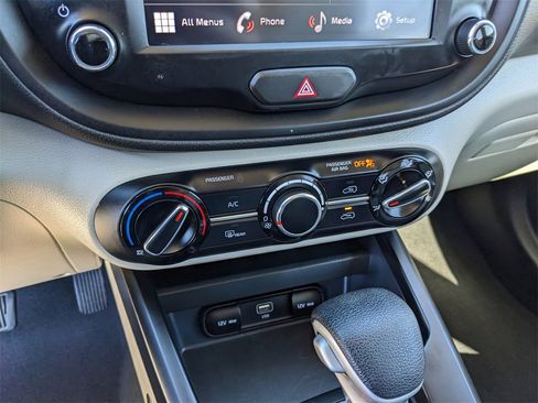 Certified 2024 Kia Soul LX w/ Option Group 015 image 25