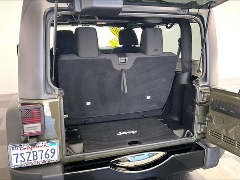 Used 2015 Jeep Wrangler Sport AWD/4WD image 25