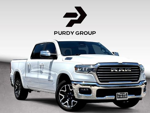 Used 2025 RAM 1500 Laramie AWD/4WD image 1