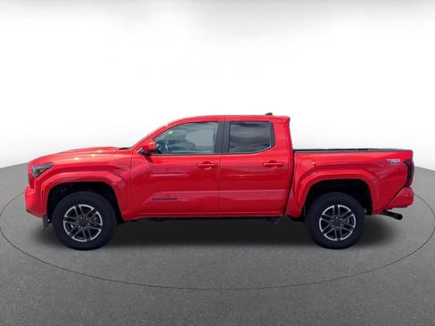 Used 2024 Toyota Tacoma TRD Sport RWD image 7