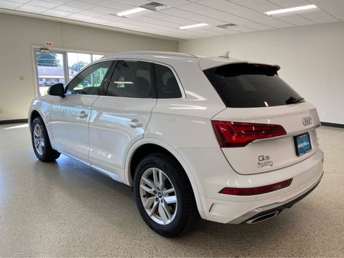 Used 2022 Audi Q5 2.0T Premium image 9