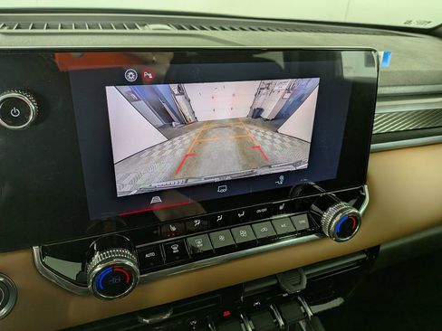 New 2026 GMC Canyon AT4 w/ Nightfall Essentials Package image 23