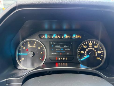 Used 2018 Ford F150 XLT w/ Equipment Group 302A Luxury RWD image 14