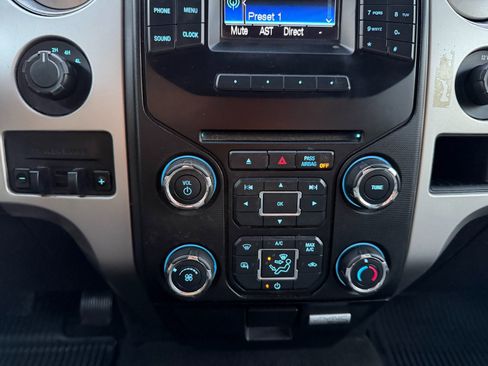 Used 2013 Ford F150 XLT w/ XLT Chrome Pkg image 15