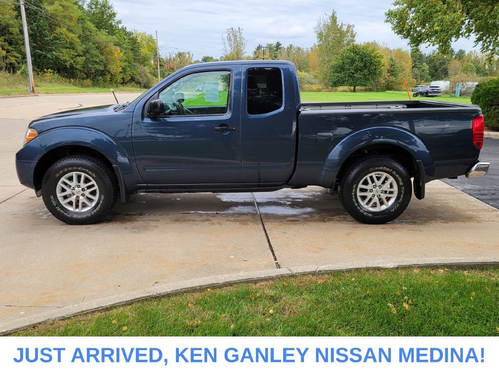 Used 2016 Nissan Frontier SV w/ SV Value Truck Package AWD/4WD image 7