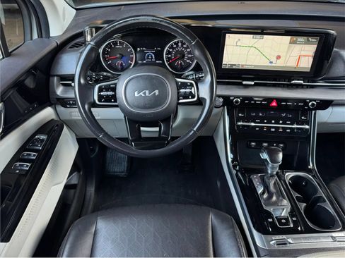 Used 2022 Kia Carnival SX FWD image 37