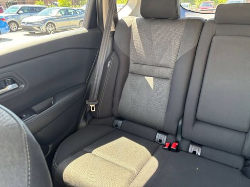 Used 2025 Nissan Rogue SV AWD/4WD image 41