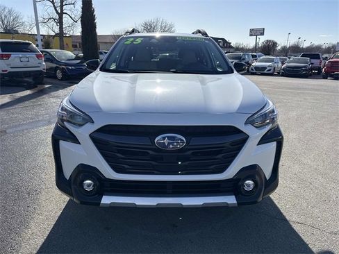 Certified 2025 Subaru Outback Limited image 10