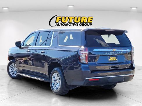 Used 2024 Chevrolet Suburban LT AWD/4WD image 6