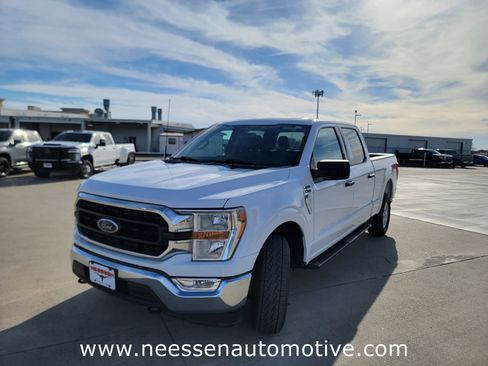 Used 2022 Ford F150 XLT w/ Equipment Group 301A Mid image 3