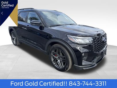 Used 2025 Ford Explorer ST