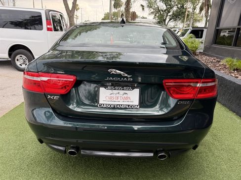 Used 2017 Jaguar XE Premium RWD image 5