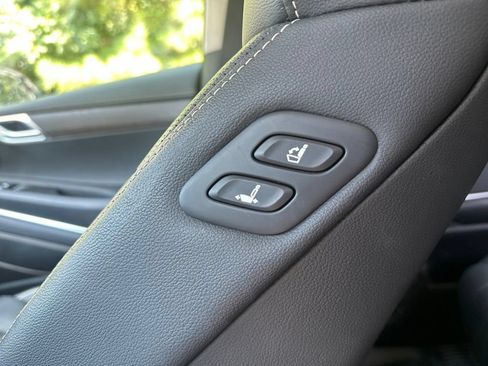 Used 2024 Genesis GV80 2.5T w/ Advanced Package AWD/4WD image 7