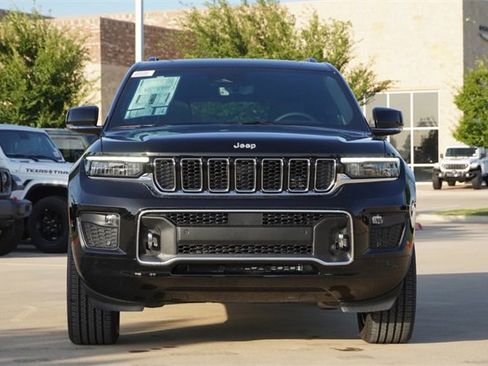 New 2025 Jeep Grand Cherokee L Overland w/ Luxury Tech Group IV image 2