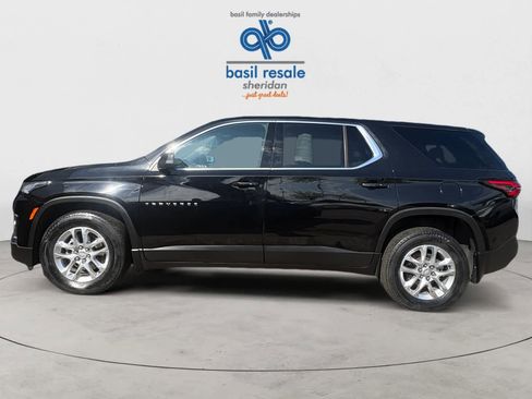 Used 2023 Chevrolet Traverse LS AWD/4WD image 3