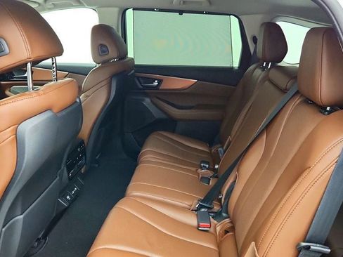 Used 2023 Acura MDX SH-AWD w/ Technology Package image 21