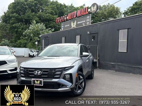 Used 2025 Hyundai Tucson SEL AWD/4WD image 2
